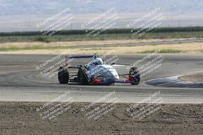 media/Jun-01-2024-CalClub SCCA (Sat) [[0aa0dc4a91]]/Group 6/Race/